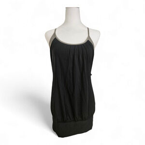 LULULEMON Women's No Limits Tank Top in Black/ White Pinstripe Size 6
